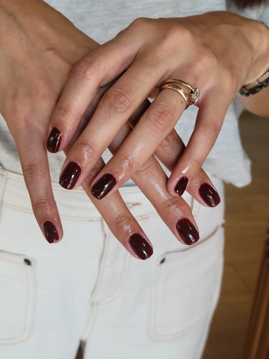 Diseño de uñas hecho en LookLoop